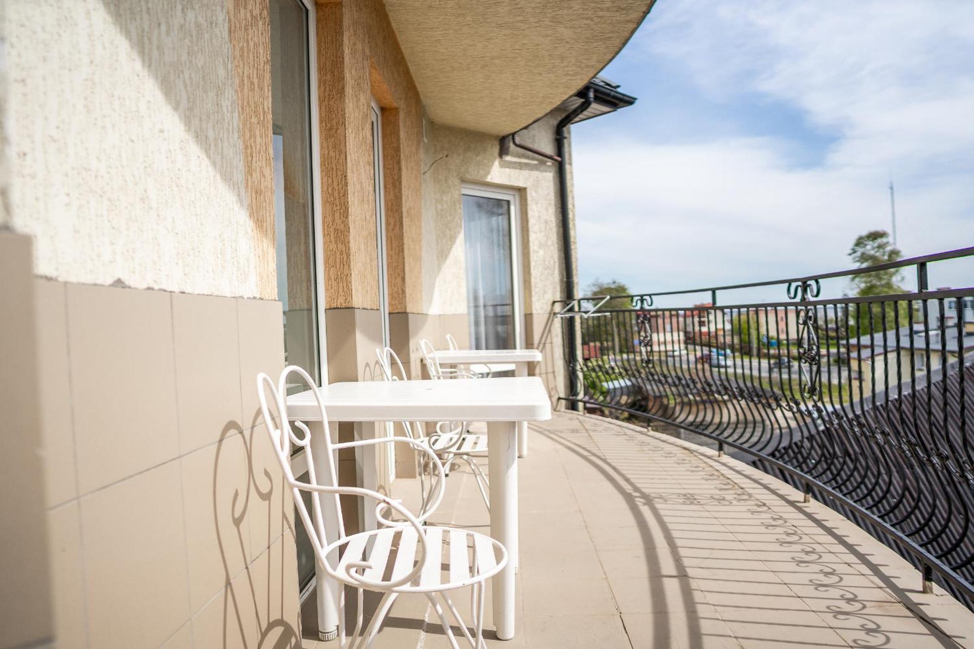Max Apartamenty - Pokoje - Domki - Restauracja - Basen Mielno  Esterno foto
