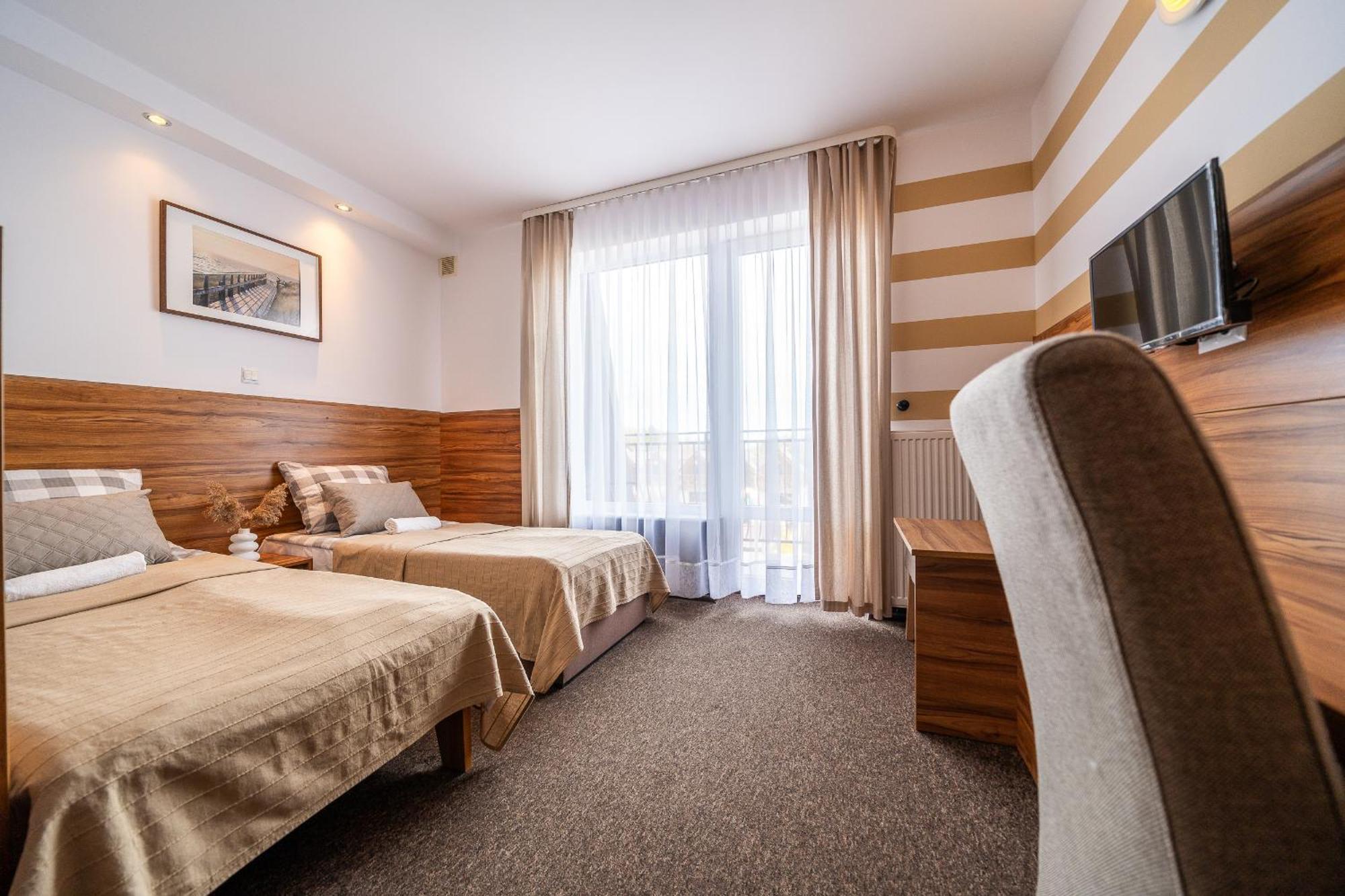 Max Apartamenty - Pokoje - Domki - Restauracja - Basen Mielno  Esterno foto