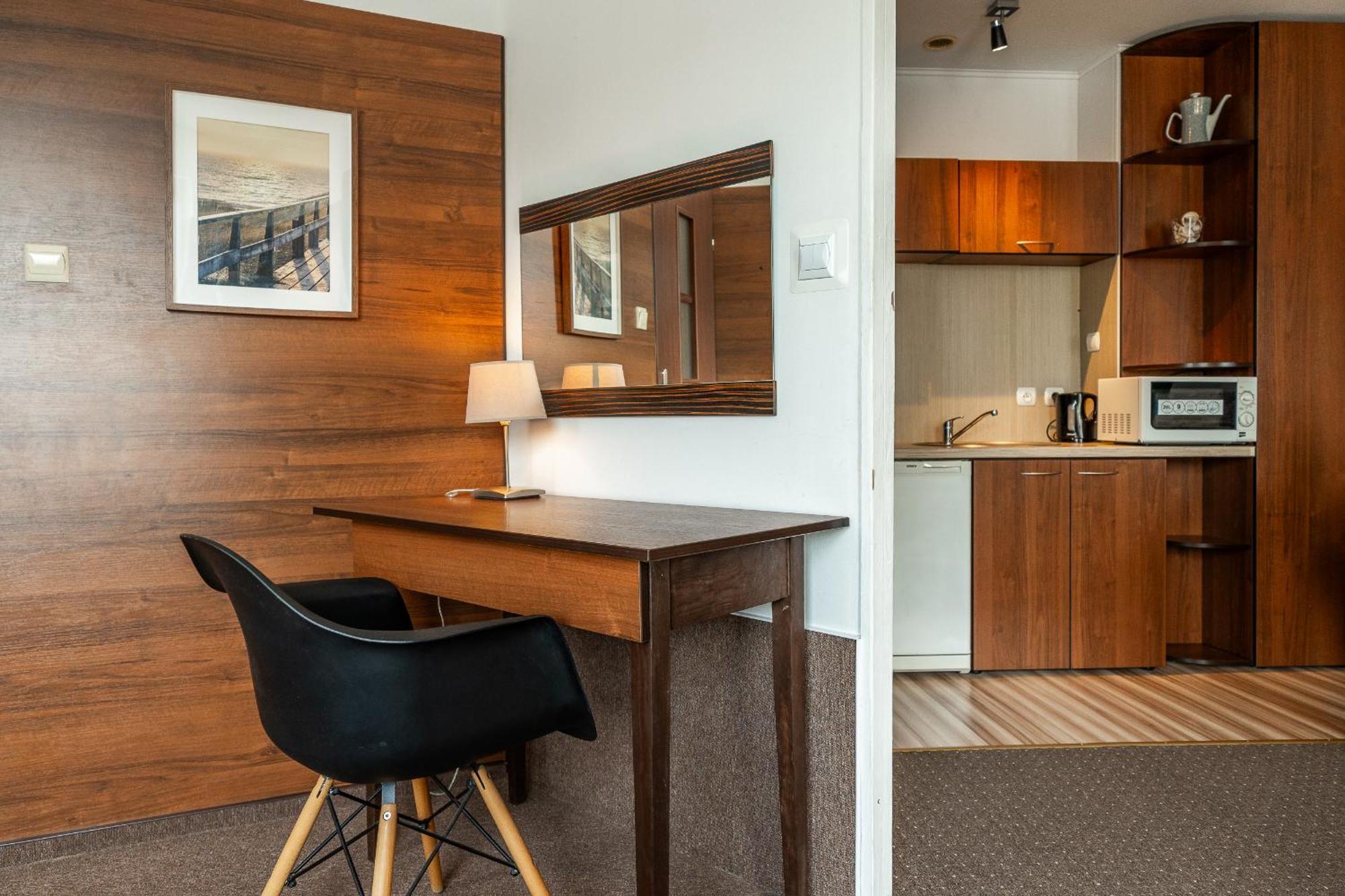 Max Apartamenty - Pokoje - Domki - Restauracja - Basen Mielno  Esterno foto