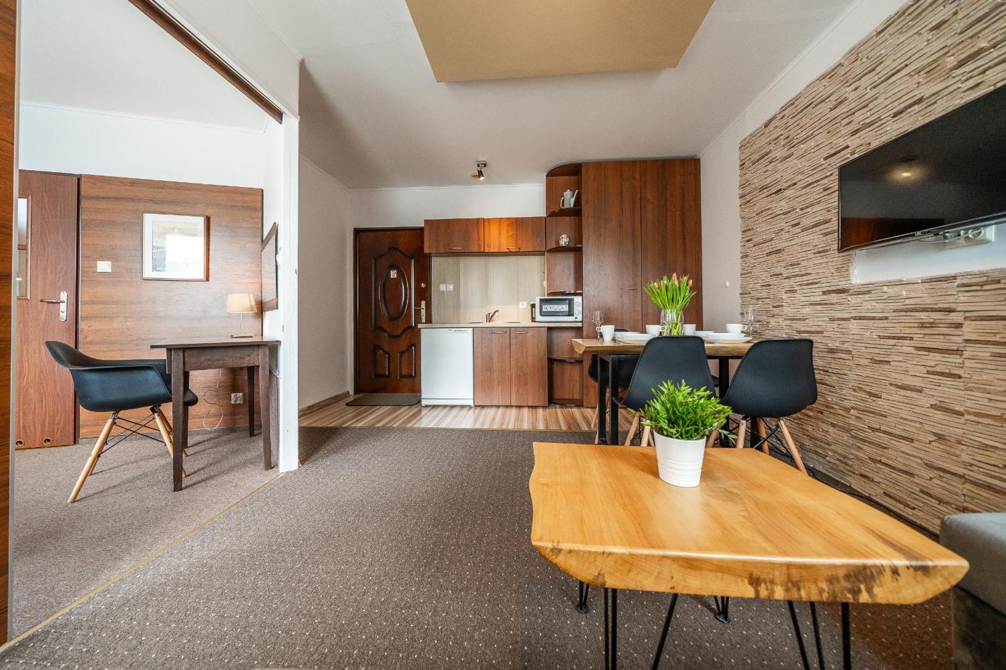 Max Apartamenty - Pokoje - Domki - Restauracja - Basen Mielno  Esterno foto