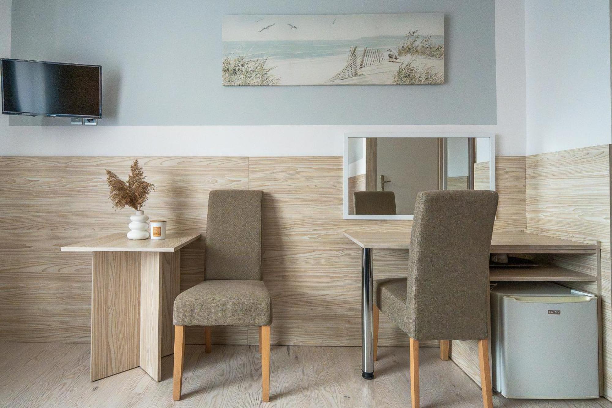 Max Apartamenty - Pokoje - Domki - Restauracja - Basen Mielno  Esterno foto