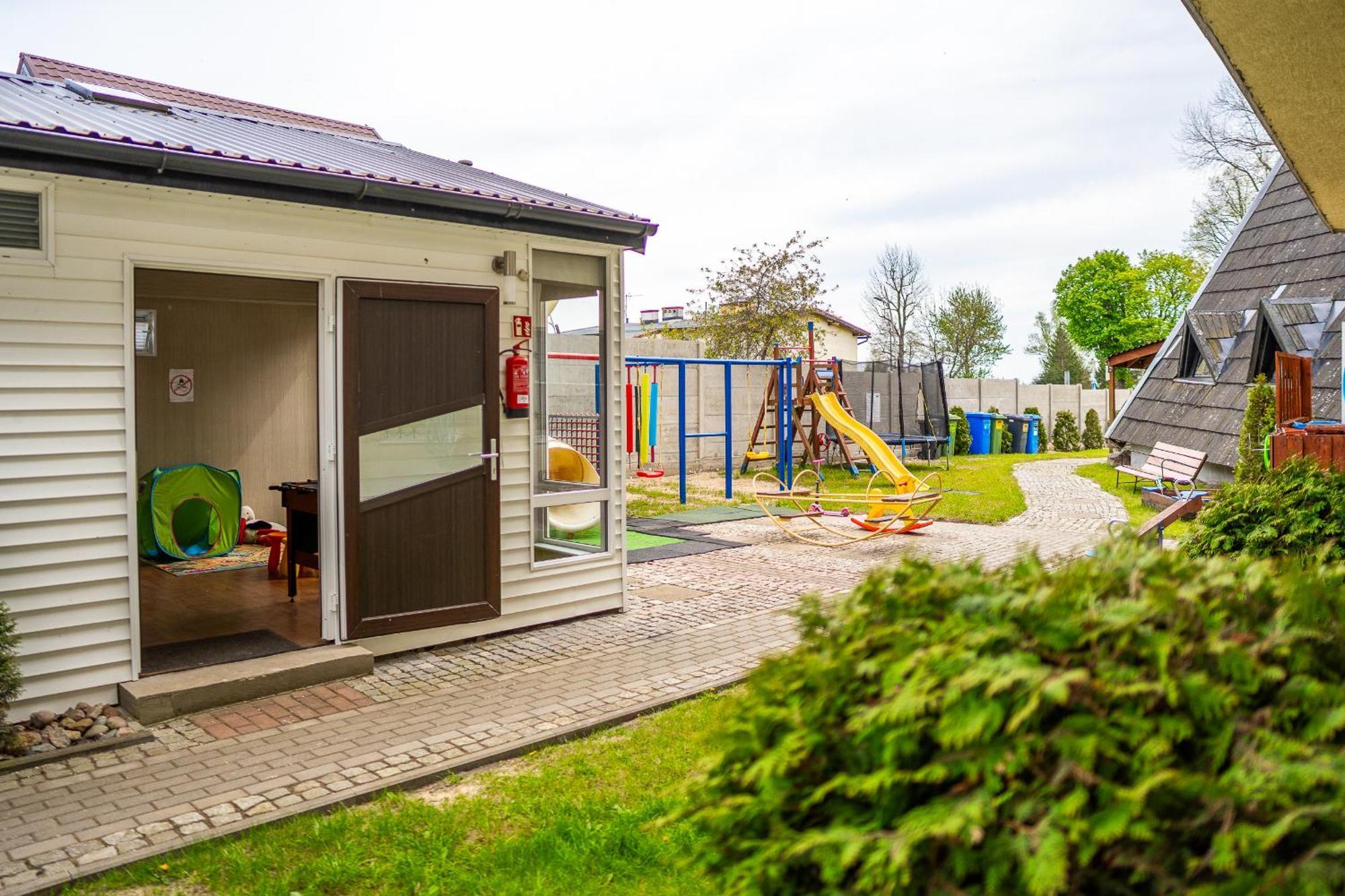 Max Apartamenty - Pokoje - Domki - Restauracja - Basen Mielno  Esterno foto