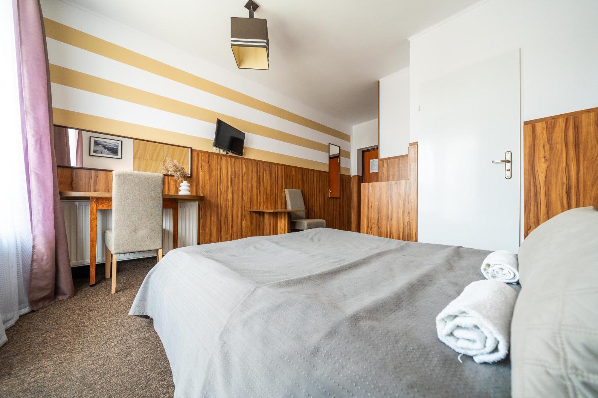 Max Apartamenty - Pokoje - Domki - Restauracja - Basen Mielno  Esterno foto