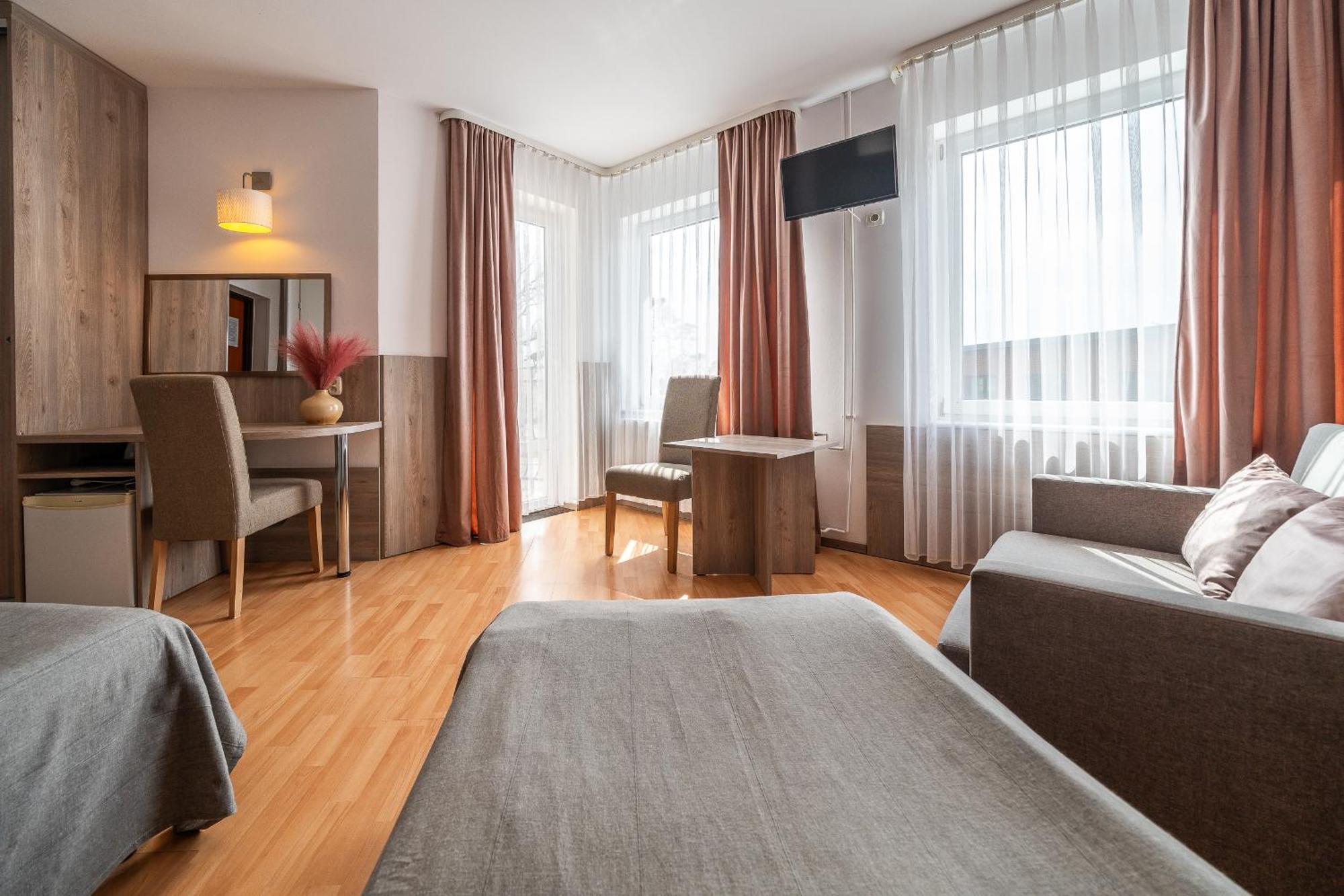 Max Apartamenty - Pokoje - Domki - Restauracja - Basen Mielno  Esterno foto