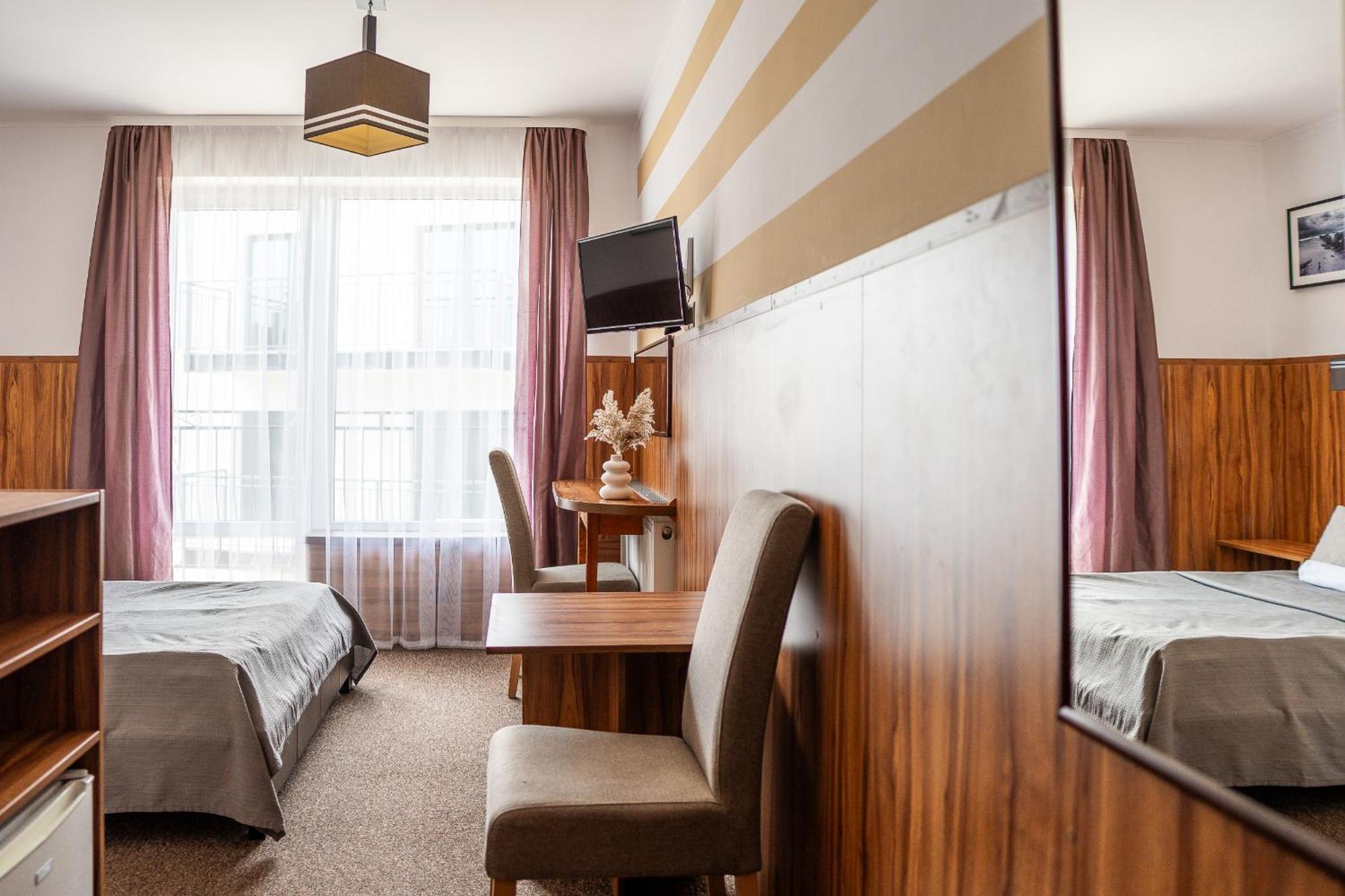 Max Apartamenty - Pokoje - Domki - Restauracja - Basen Mielno  Esterno foto